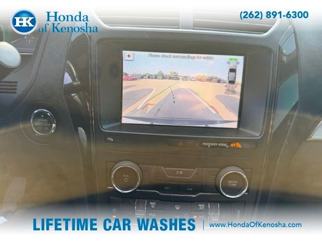Used 2019 Oxford White Ford XLT image 10