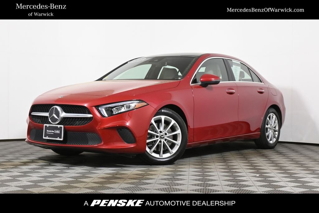 2022 Mercedes-Benz A-Class A220's photo