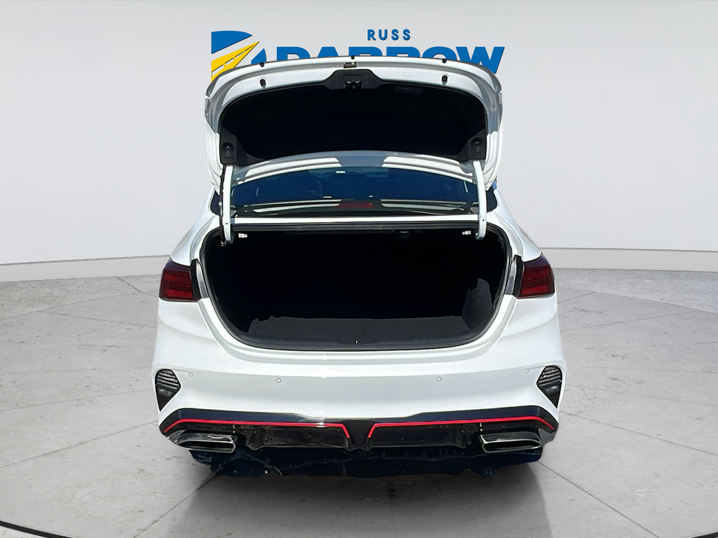 Used 2023 White Kia GT image 32