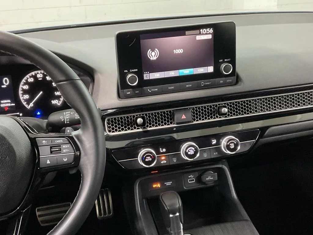 2023 Honda Civic Hatchback Sport - Photo 13