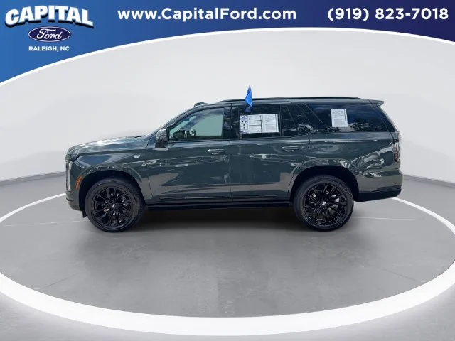 Used 2026 Green Cadillac Sport image 5