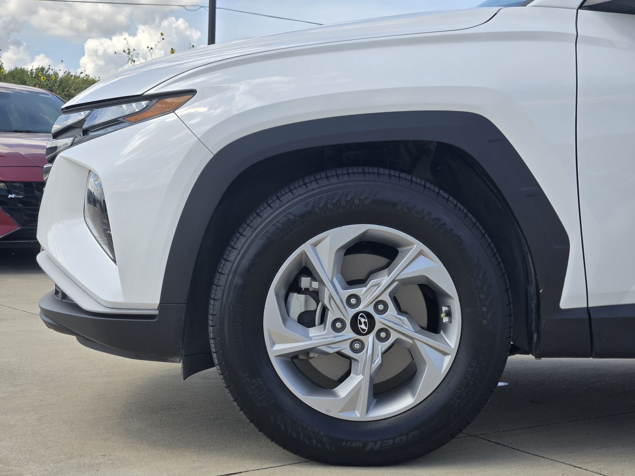 Used 2024 White Pearl Hyundai SEL image 9