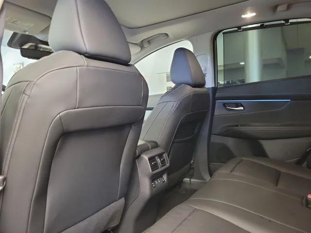 New 2026 Champagne Silver Metallic Nissan Platinum image 15