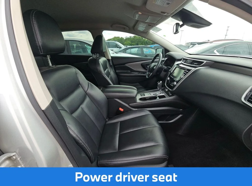 Used 2022 Silver Nissan SV image 12