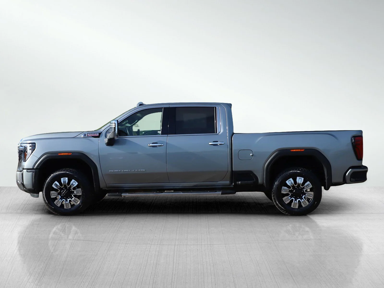 Used 2025 GMC Sierra 3500HD Denali with VIN 1GT4UWEY2SF325532 for sale in Bloomington, Minnesota