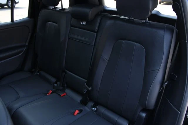 Used 2022  Mercedes-Benz GLB 250 image 23