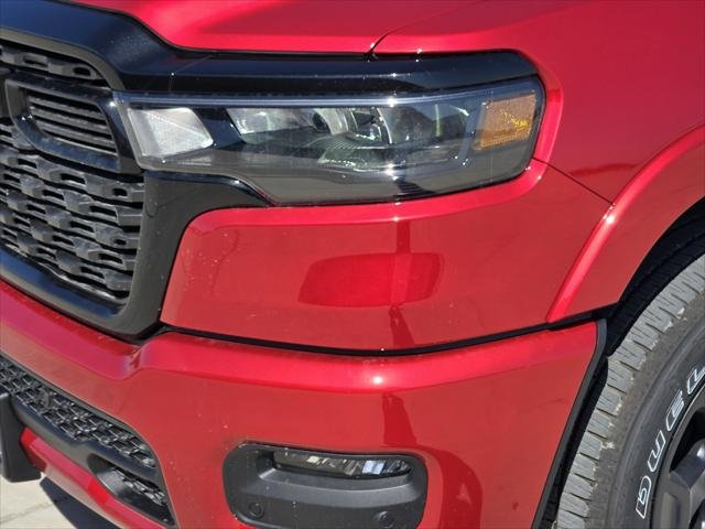 New 2026 Molten Red Pearl-Coat Exterior Paint RAM LONE STAR image 7