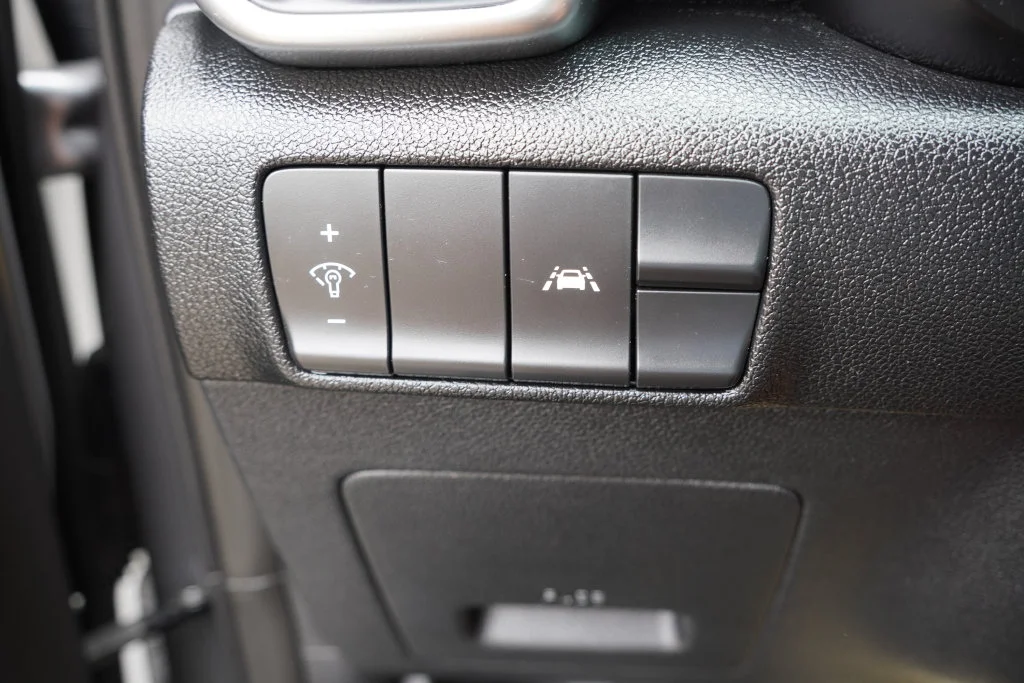 Used 2022 Steel Gray Kia LX image 22