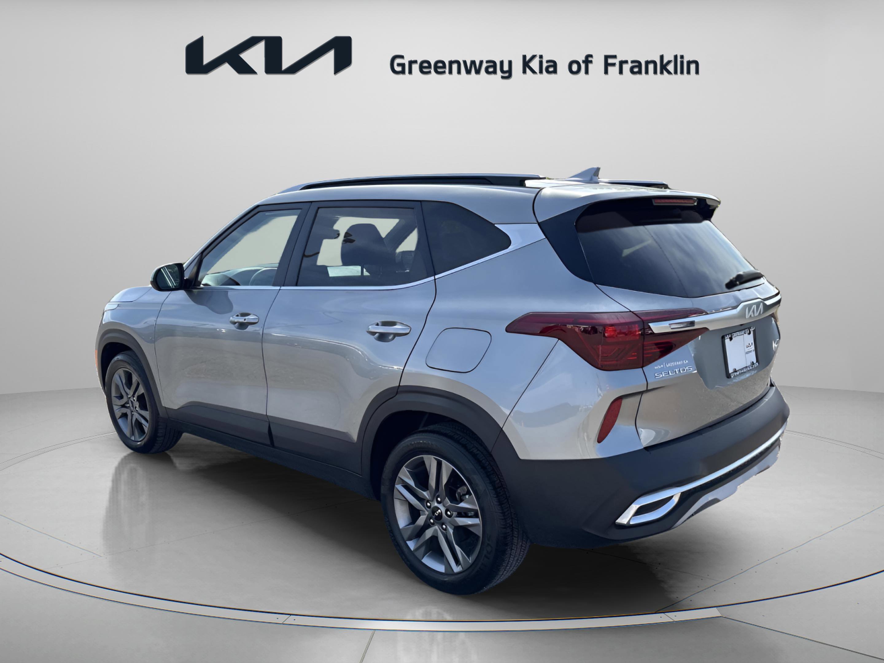 2023 Kia Seltos S - Photo 5