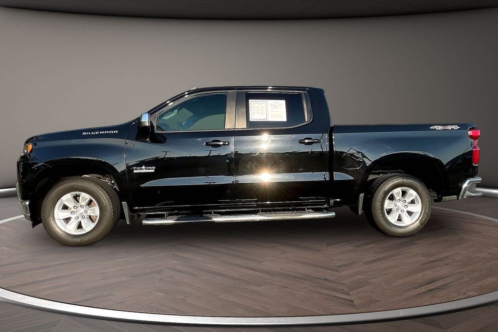 Used 2019 Black Chevrolet LT image 8