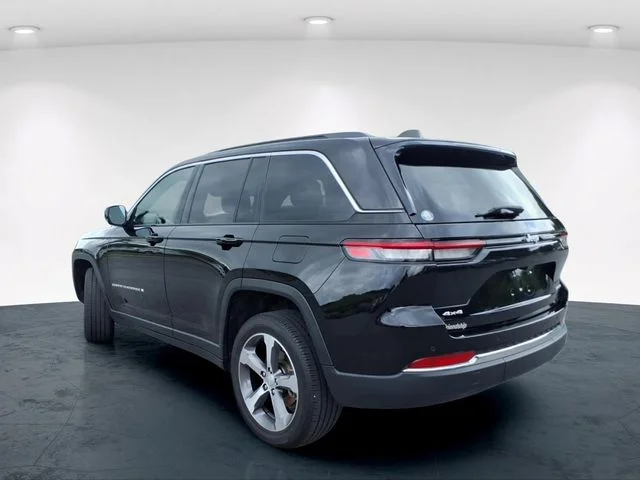 Used 2024 Black Jeep Limited image 13