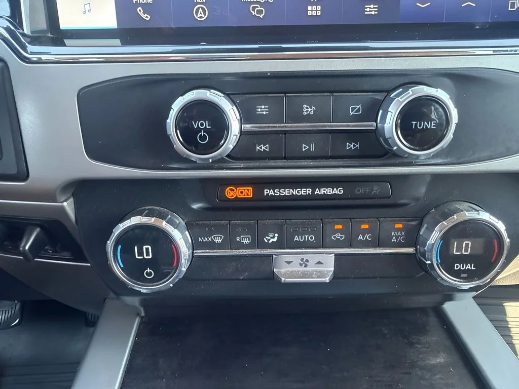 Used 2022 Blue Ford Lariat image 14
