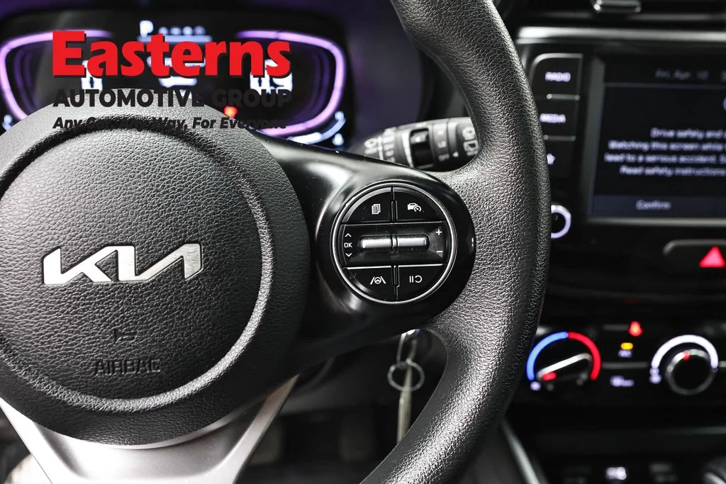Used 2024 White Kia LX image 16
