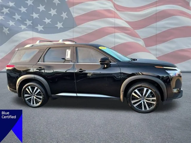 Used 2025 Black Nissan Platinum image 2