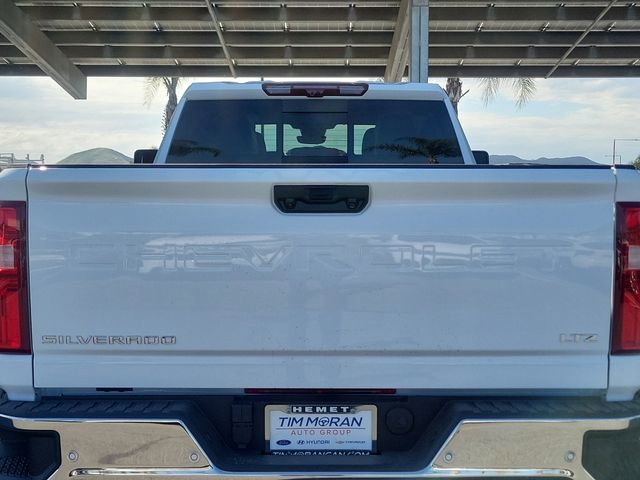 New 2026 Summit White Chevrolet LTZ DRW image 18