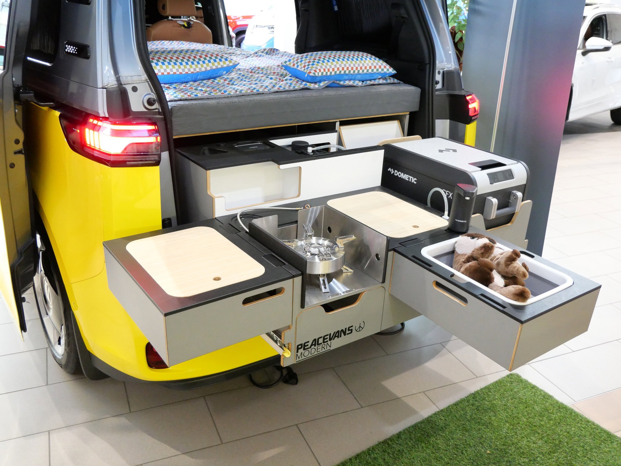 2025 Volkswagen ID. Buzz PRO S - Photo 14