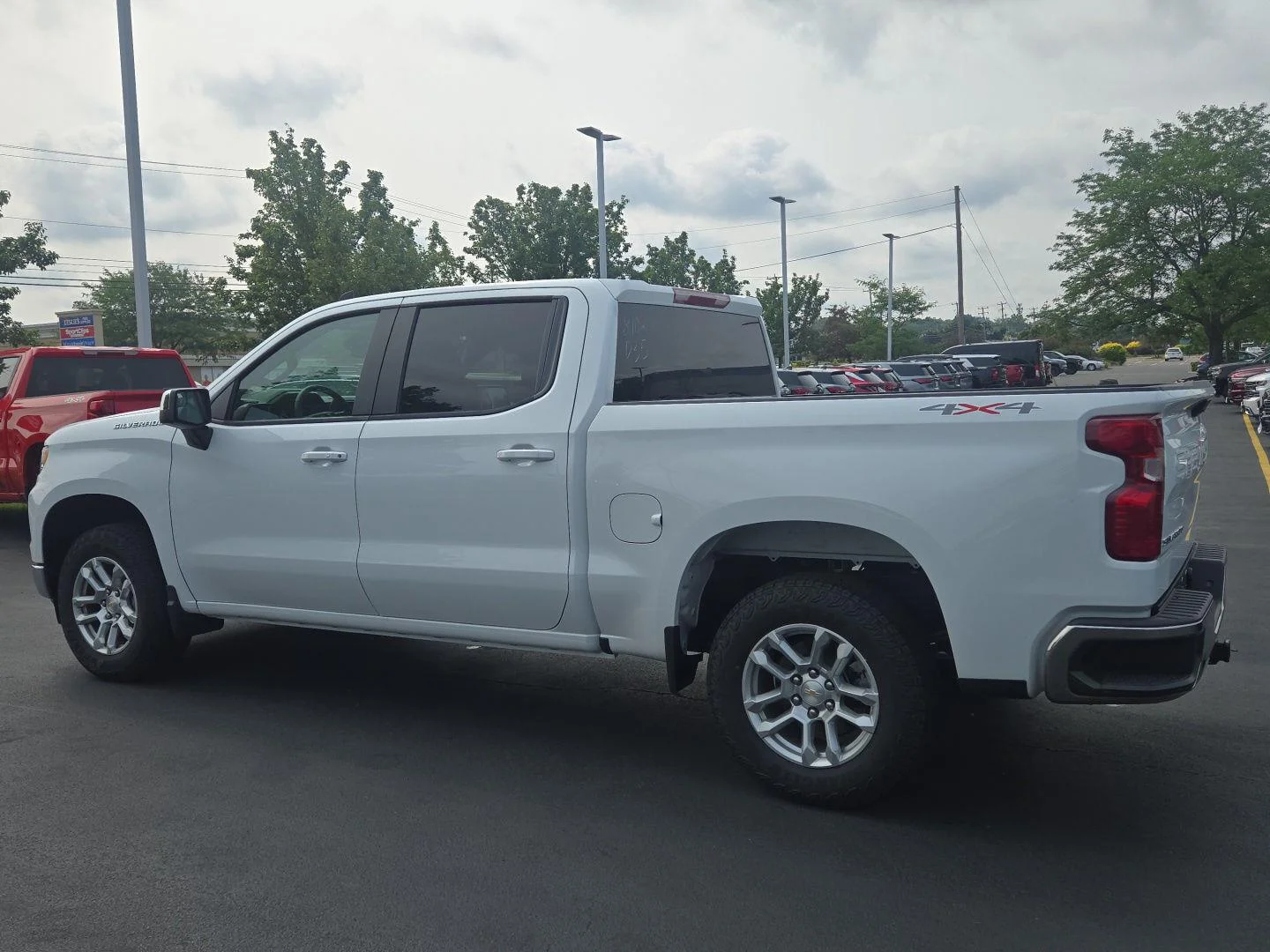 Used 2026 Summit White Chevrolet LT image 2