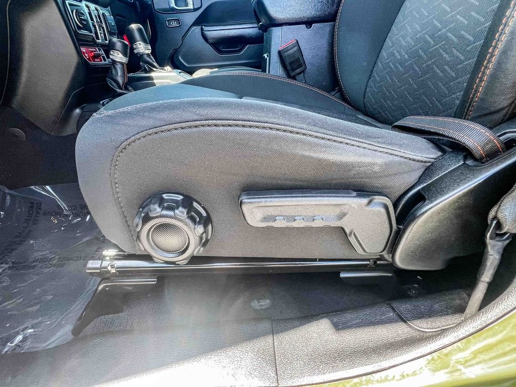 Used 2021 Green Jeep Mojave image 20