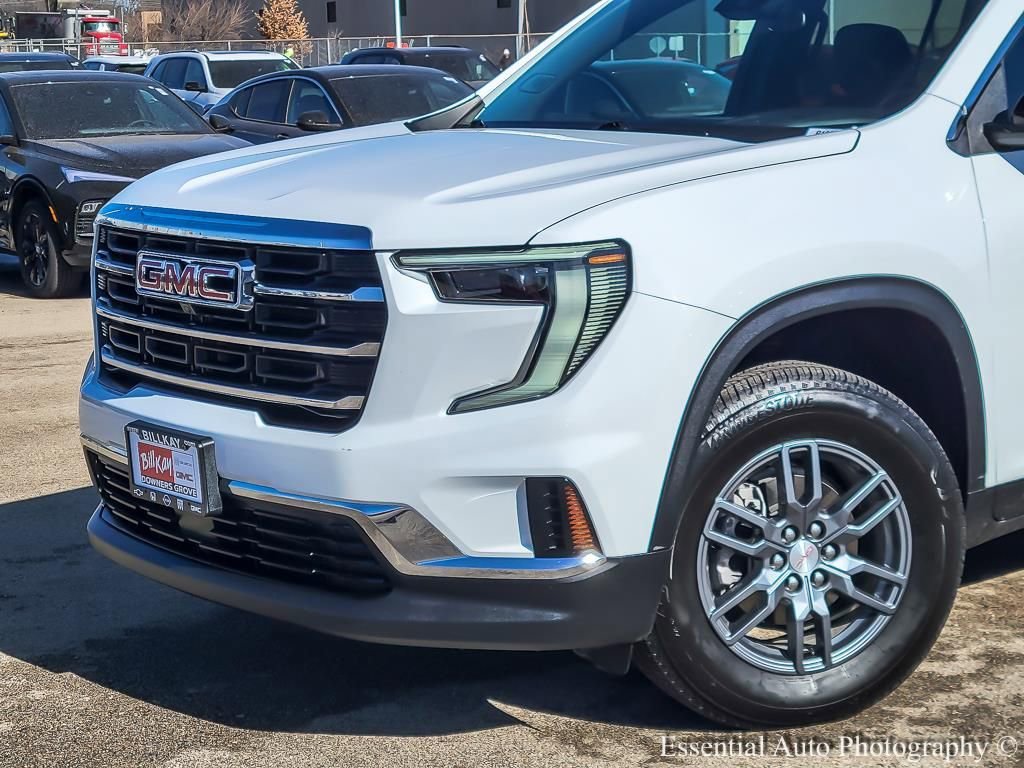 2025 GMC ACADIA - Image 2