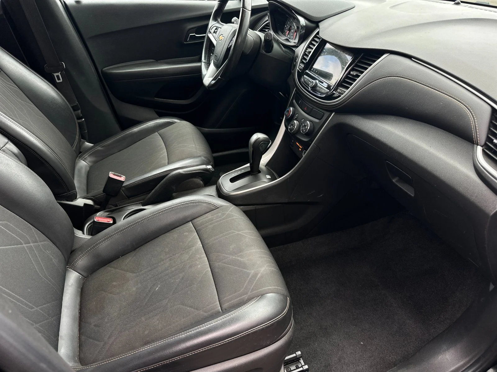 Used 2019 Black Metallic Chevrolet LT image 14