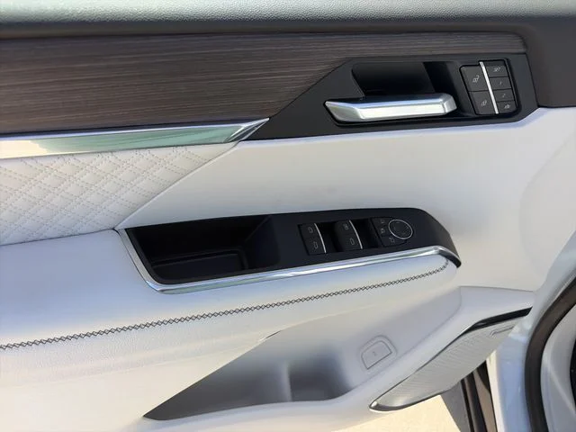 New 2027 White GMC Denali image 16