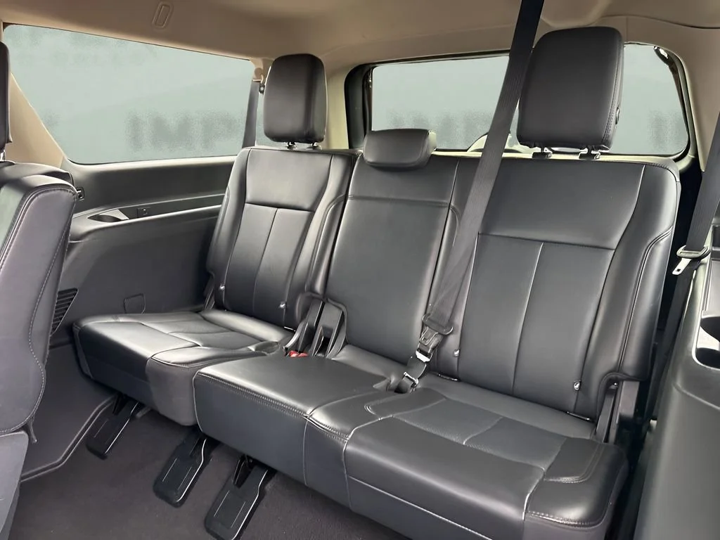 Used 2024 Black Ford XLT image 13