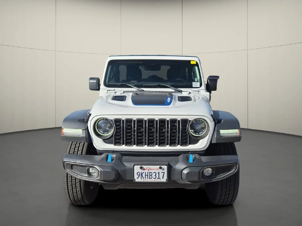 Used 2024 White Jeep Rubicon 4xe image 2