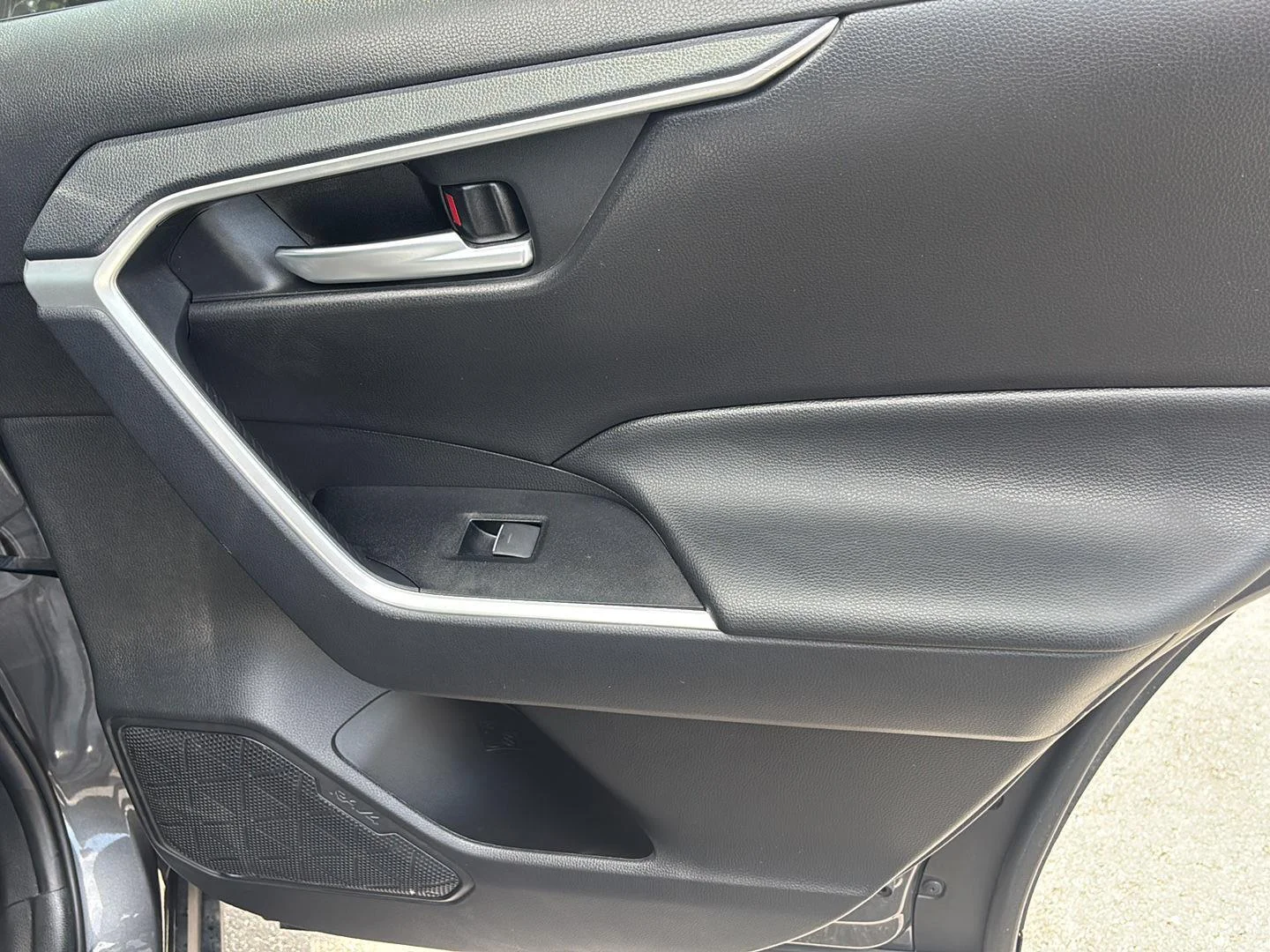 Certified Used 2025 Magnetic Gray Metallic TOYOTA  image 20