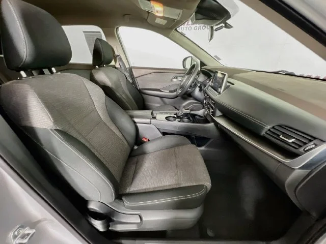 Used 2023 Silver Nissan SV image 37