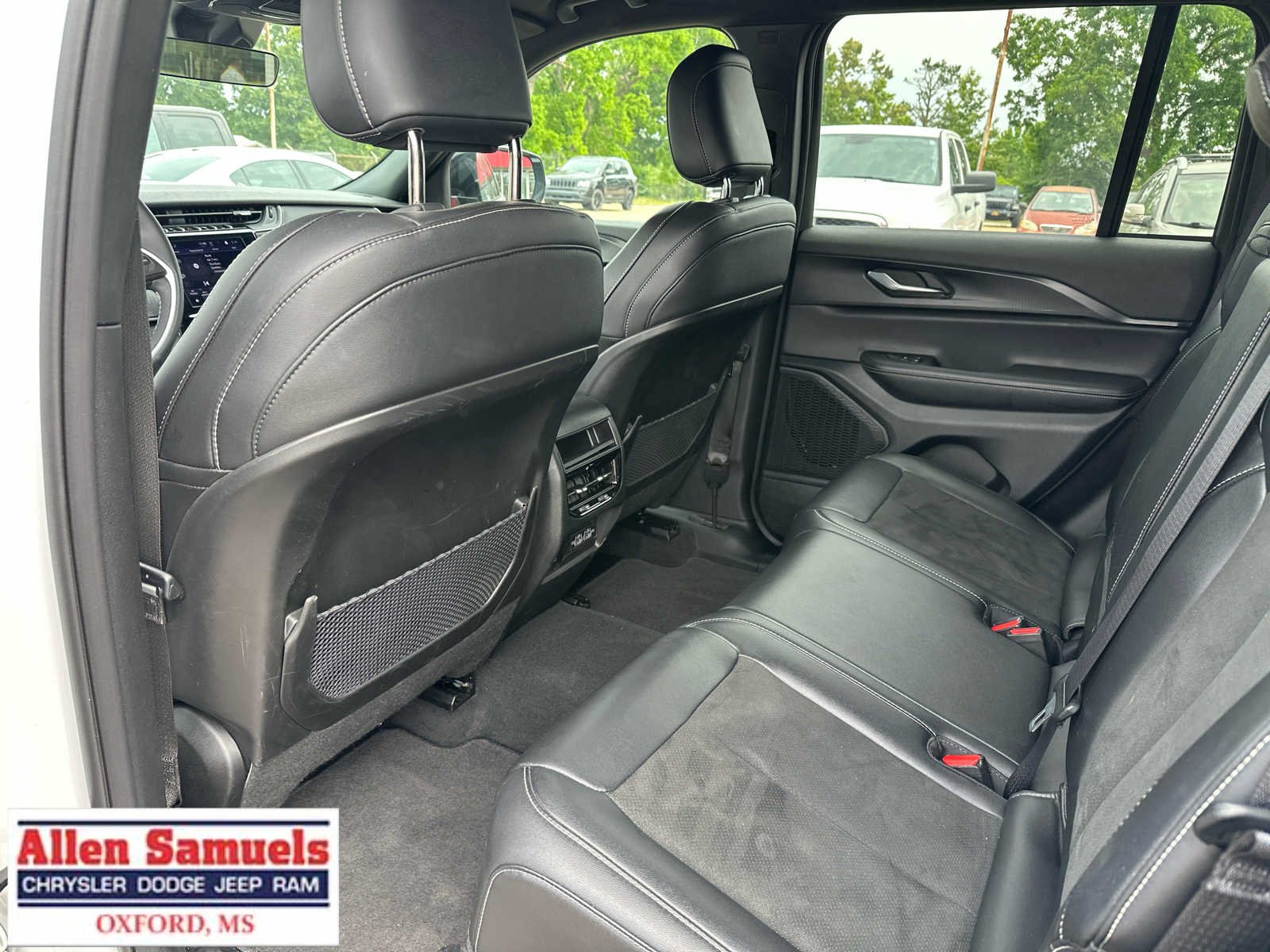 Certified Used 2025 Bright White Clearcoat Jeep Altitude image 12