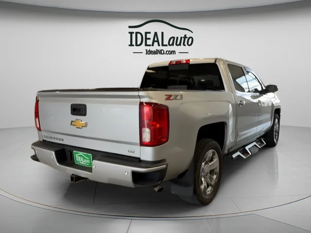 Used 2018 Silver Chevrolet LTZ image 10