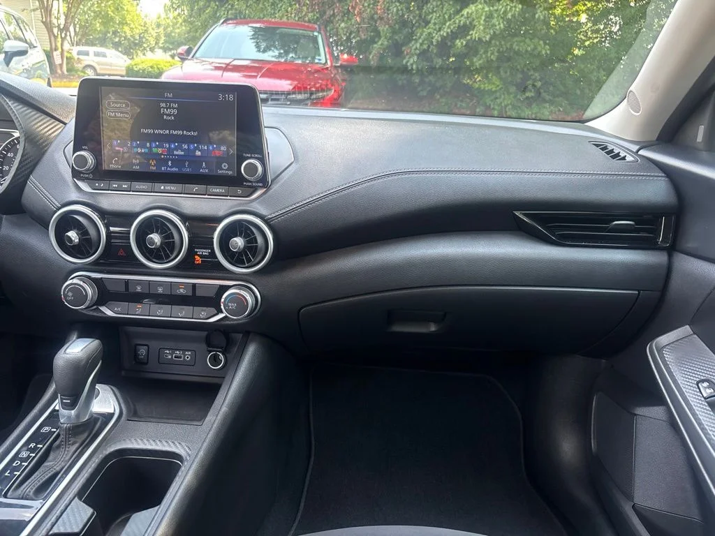 Used 2025 White Nissan SV image 17
