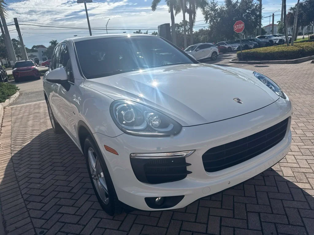 2016 Porsche Cayenne
