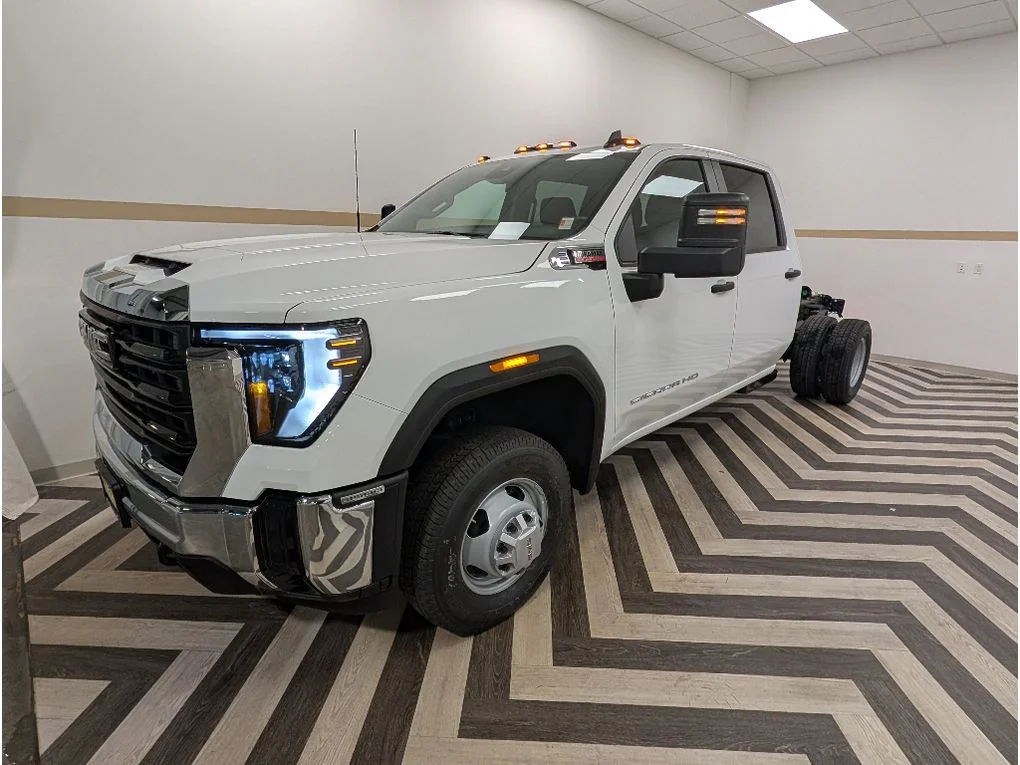 2026 GMC Sierra 3500 Chassis Cab