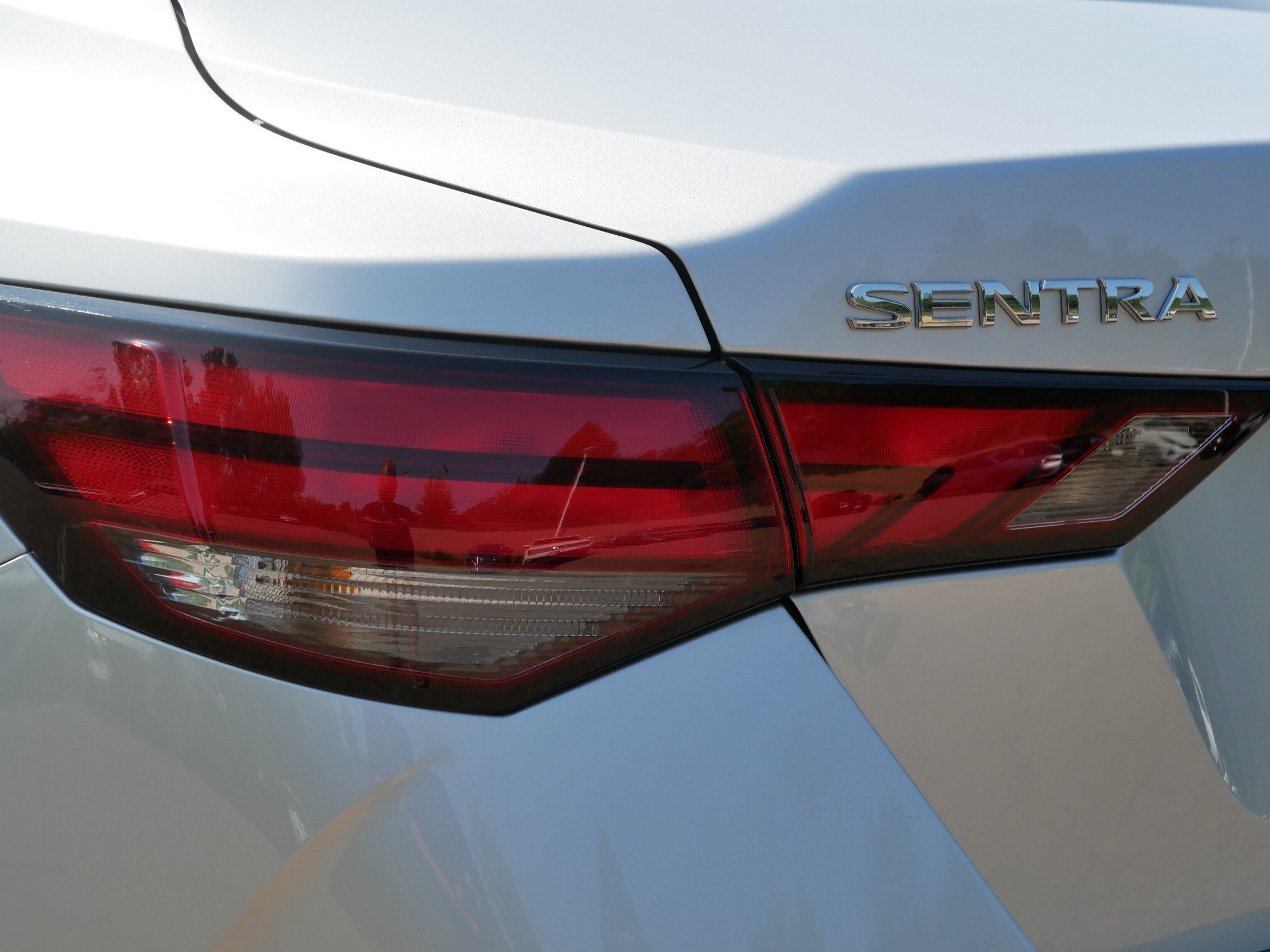 Used 2023 Brilliant Silver Metallic Nissan SV image 17