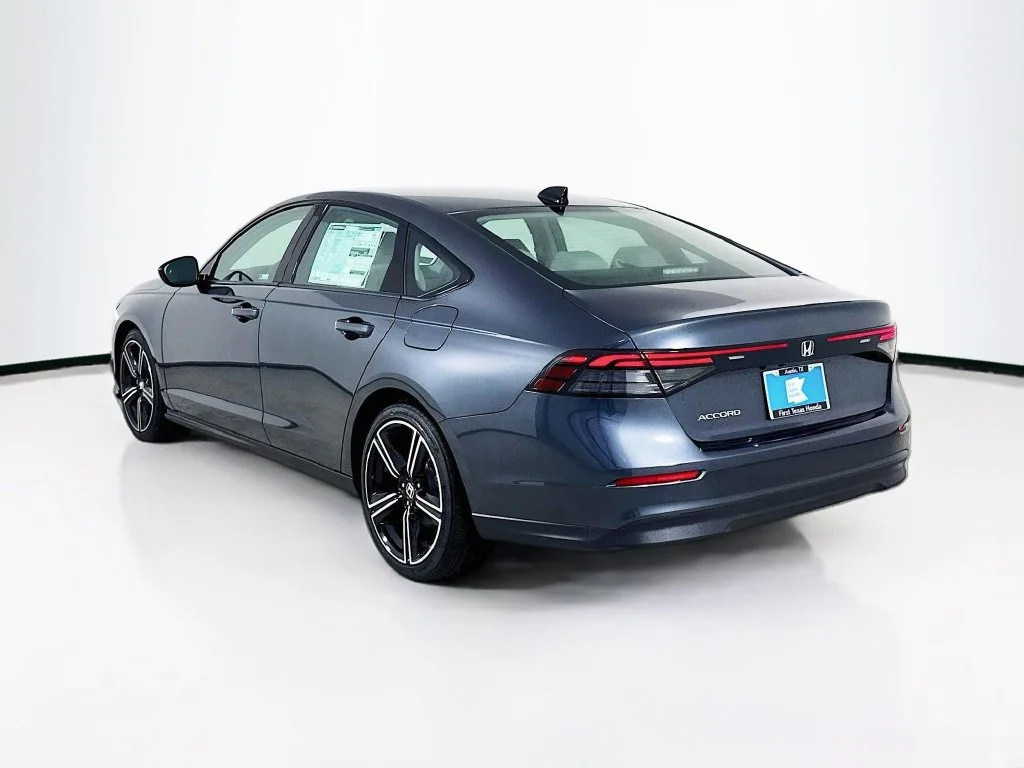 New 2026 Meteorite Gray Metallic Honda SE image 5
