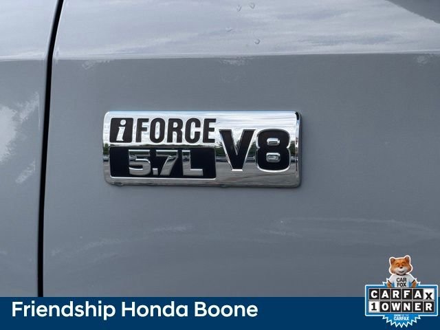 Used 2019 Gray Toyota SR5 image 14