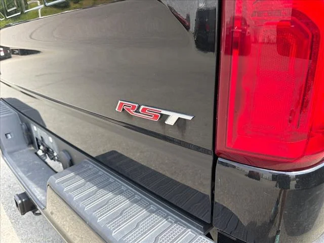 Used 2023 Black Chevrolet RST image 14