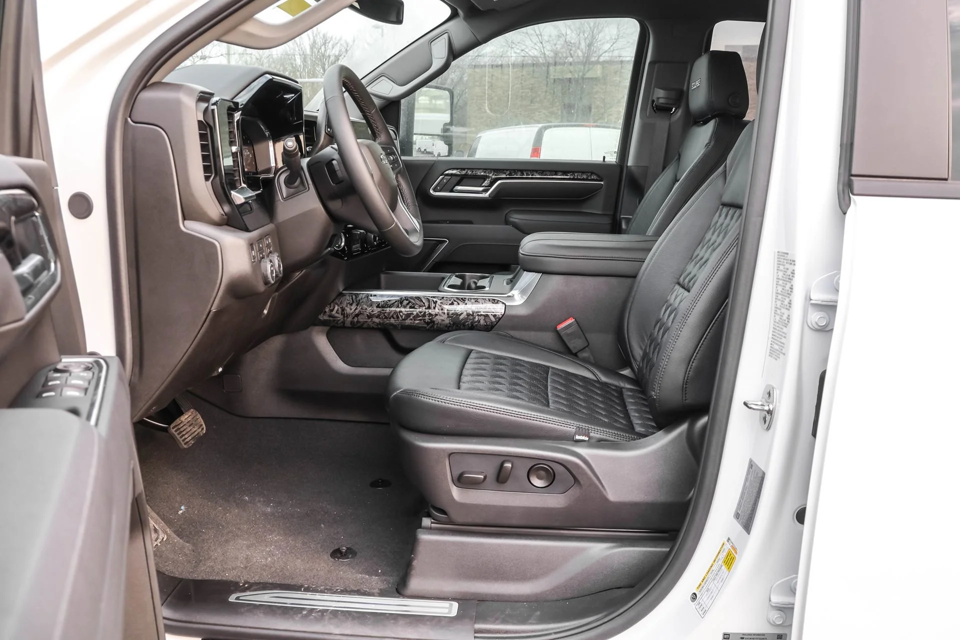 2026 Chevrolet Silverado 2500 HD LT - Photo 6