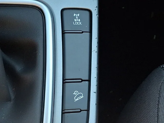 Used 2024 Blue Kia LX image 25