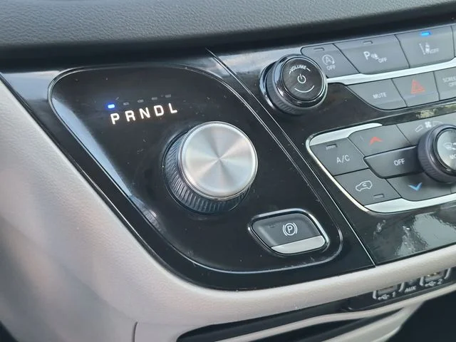 Used 2024 Silver Chrysler Touring L image 27