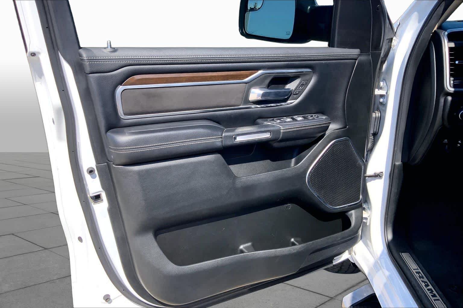 Used 2021 Bright White Clearcoat Ram Laramie image 22