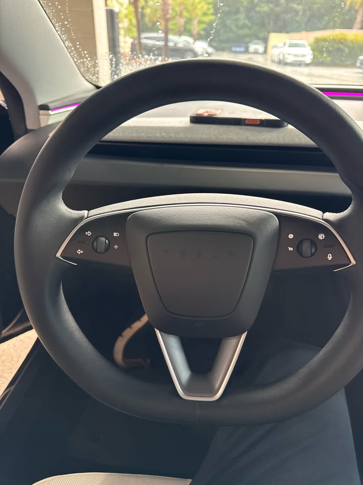 Used 2025  Tesla Long Range image 12