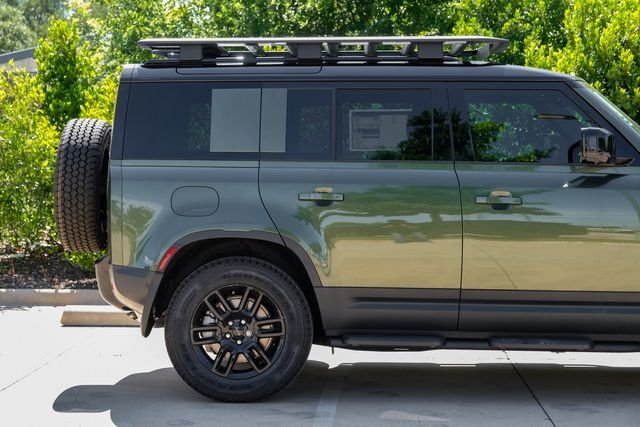 New 2026 Woolstone Green Land Rover S image 12
