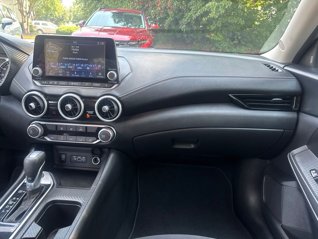 Used 2025 White Nissan SV image 17