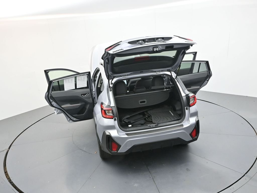 Used 2026 Ice Silver Metallic Subaru Limited image 39