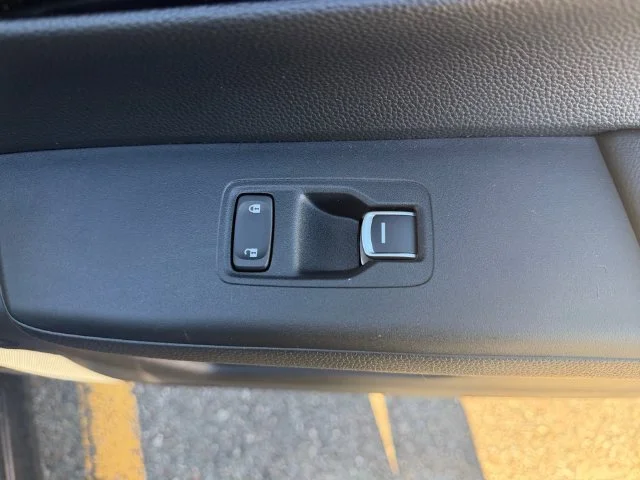 Certified Used 2025 Gray Honda EX-L image 33