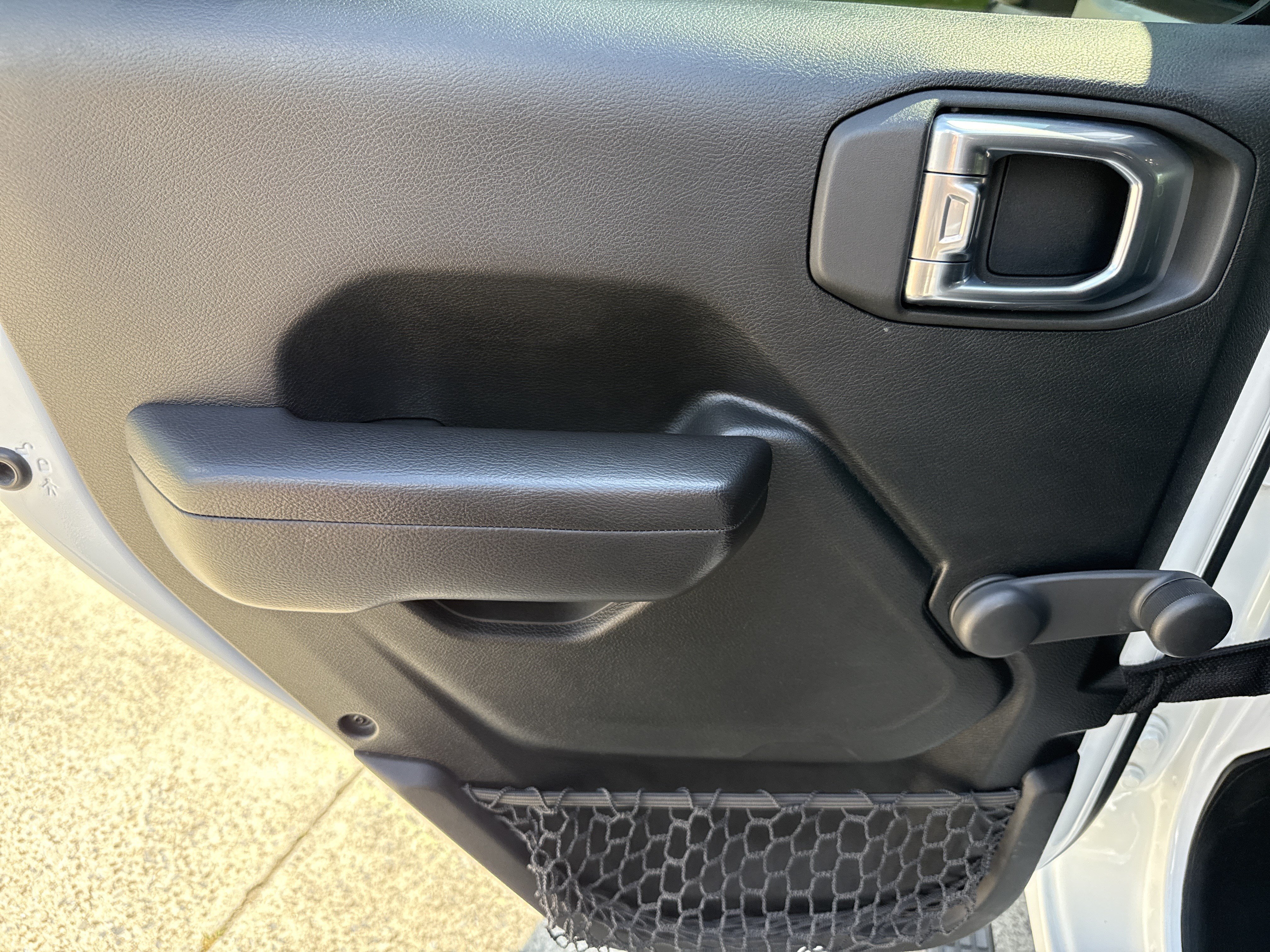 Used 2021 Bright White Clearcoat Jeep Unlimited Sport image 24