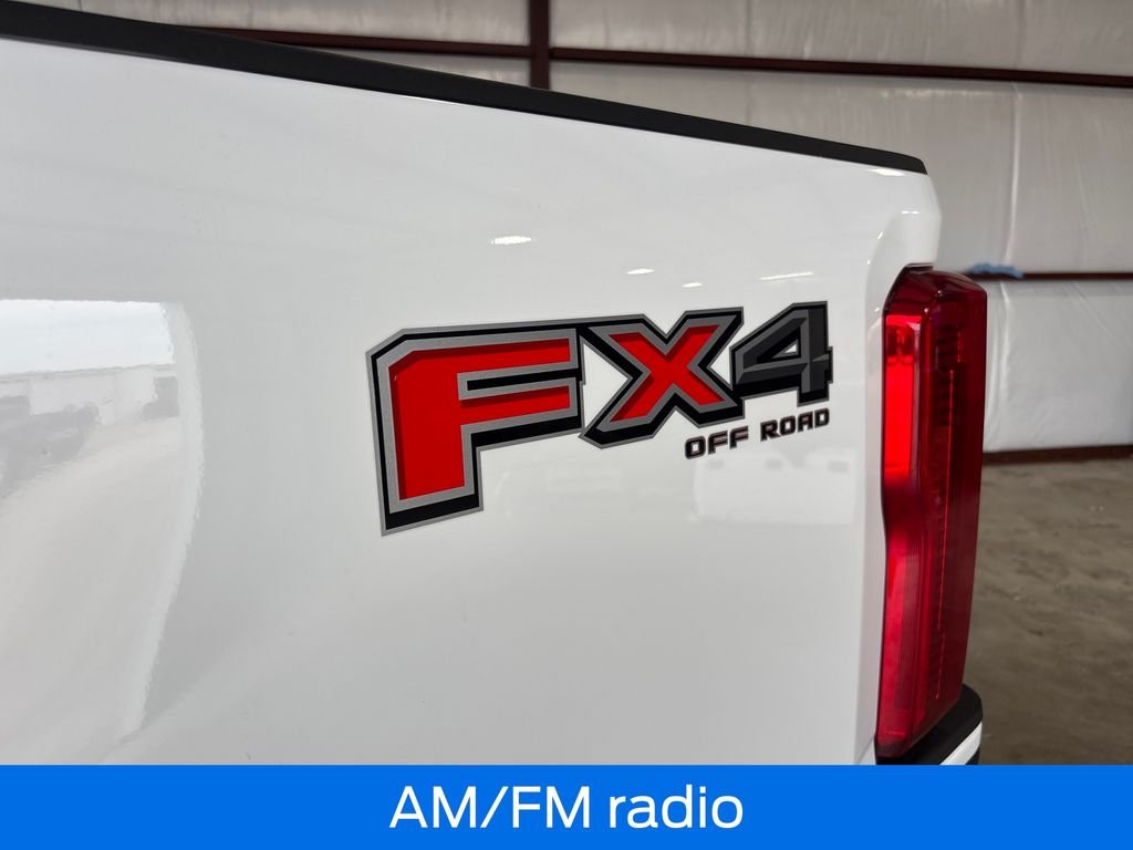 New 2026 Oxford White Ford F-250® XL image 15