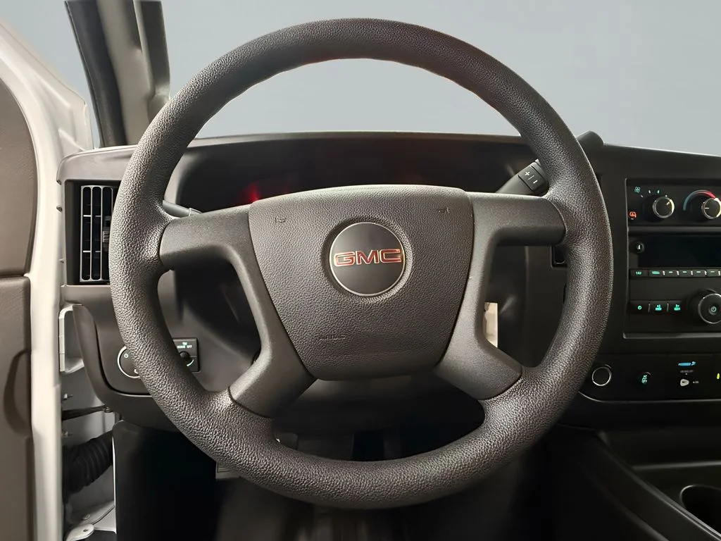 Used 2025 White GMC Work Van image 14